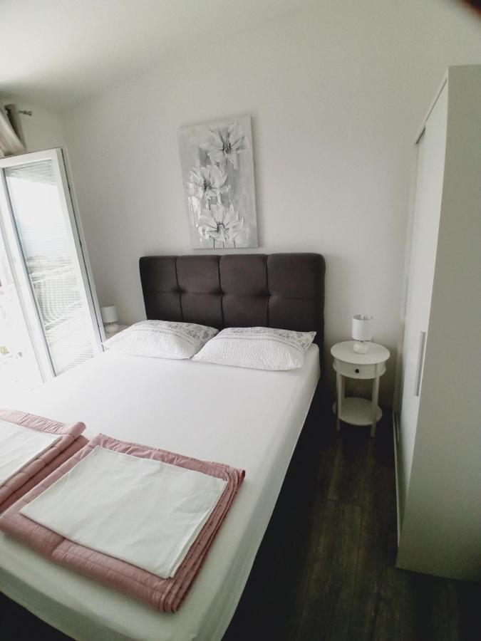 Tonka Apartments กราดัซ ภายนอก รูปภาพ
