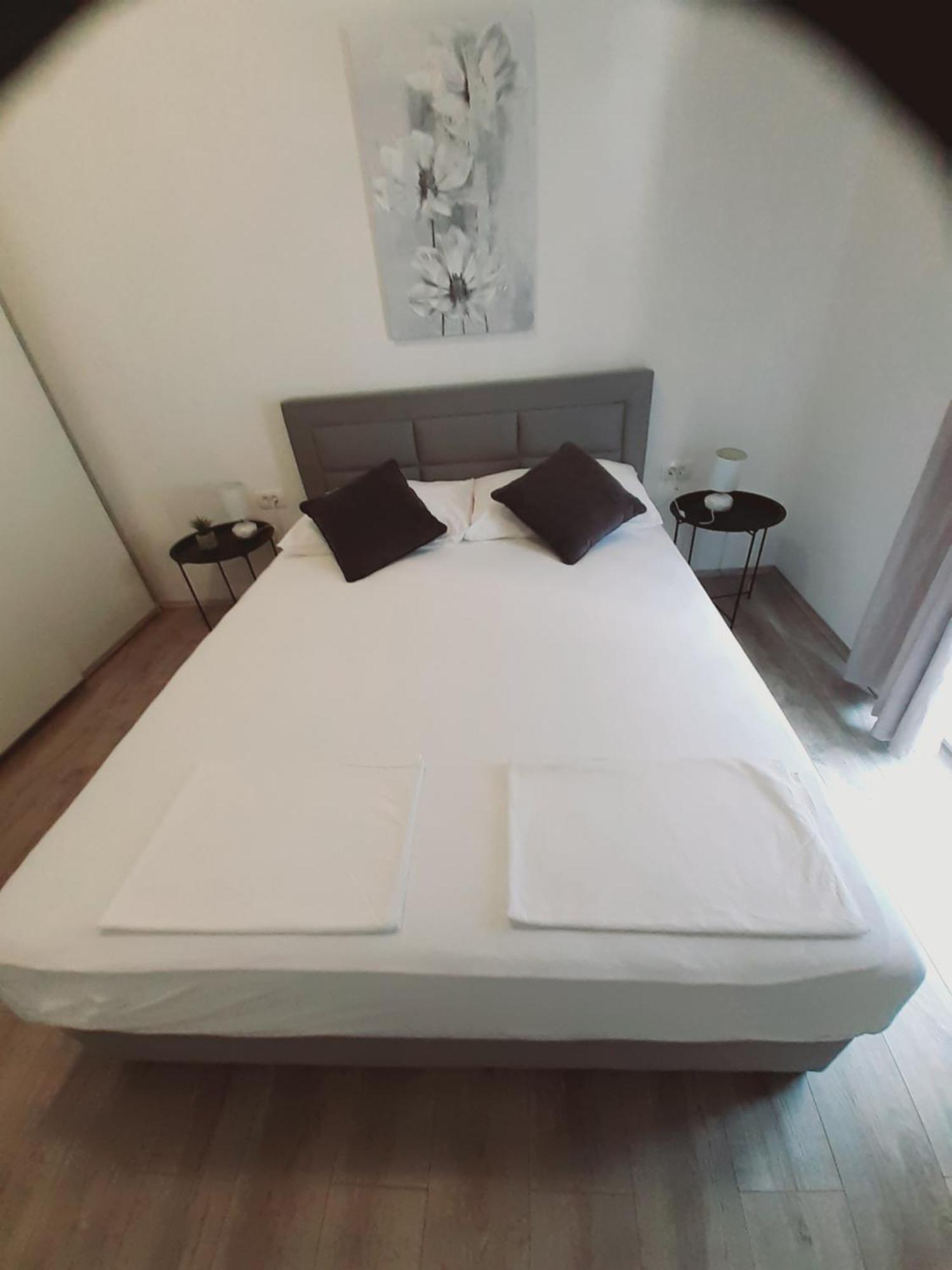 Tonka Apartments กราดัซ ห้อง รูปภาพ