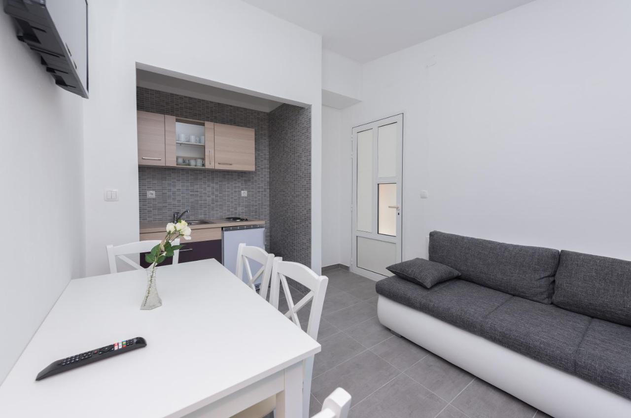 Tonka Apartments กราดัซ ภายนอก รูปภาพ